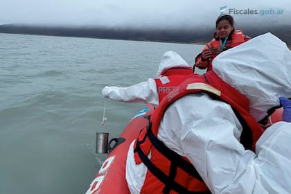 Toma de muestras en el Brazo Rico, mayo 2024. Foto Archivo