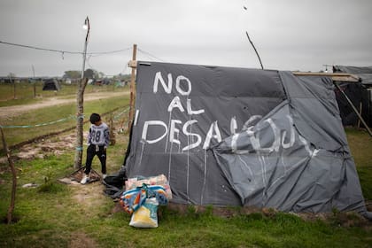La toma de Guernica puso en alerta a las autoridades provinciales y municipales en todo el país