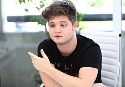 «Tengo críticos confiables que son mis amigos y mis familiares»