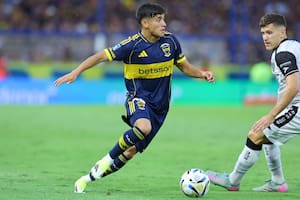 De chico rechazó que lo llevaran a River, de grande cumple el sueño de jugar en Boca, donde es el mimado de los hinchas