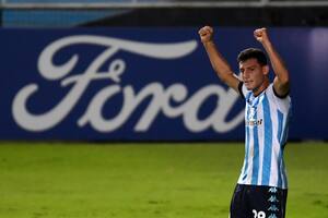 Garra y corazón. Con uno menos, Racing venció sobre el final a Sporting Cristal