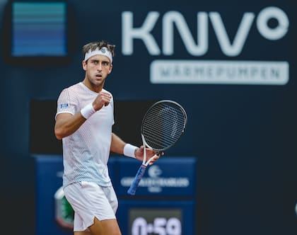 Tomás Etcheverry no pudo con Báez, en el tercer enfrentamiento entre ambos en los torneos ATP