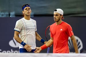Cerúndolo y Etcheverry se enfrentan por un lugar en la final del Argentina Open