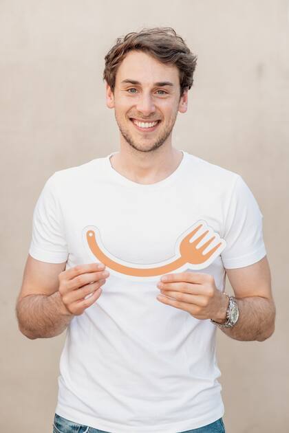 Tomás Iakub (Simpleat): “Lo mas loco es cómo se van a empezar a integrar soluciones en torno a la personalización y la conveniencia. Me imagino que uno pueda tener un GPS de la salud con sus objetivos nutricionales. De acuerdo a los patrones de consumo y los gustos, que las empresas puedan sumarse a ese trayecto y lo puedan ayudar a llegar a cierto objetivo”