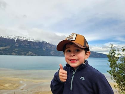 Tomás Ross, el niño que lucha contra el tiempo para comprar el medicamento