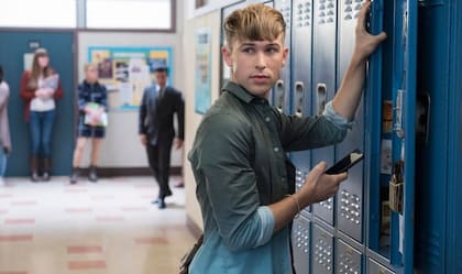 Tommy Dorfman en su papel de Ryan Shaver en la serie 13 Reasons Why