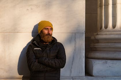 Tommy Rivers Puzey, el corredor profesional que se sobrepuso al cáncer; una imagen muy reciente, en las calles de Nueva York