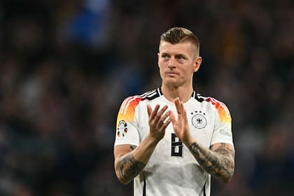 Toni Kroos se está retirando del fútbol en la Eurocopa 2024, con la selección alemana, en su país.