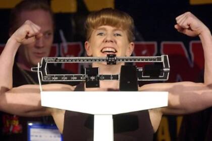 Tonya Harding en su época de boxeadora, ya apartada del patín