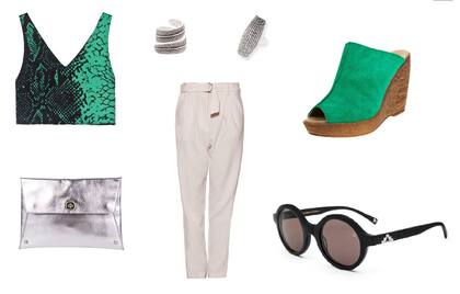 Top (Them, $890) Pantalón (Nous Etudions, $1480) Zueco (Pepe Cantero, $914) Sobre (Prune, $498) Anillos (María Rivolta, $325 y $210) Anteojos (Absurda, Interóptica)