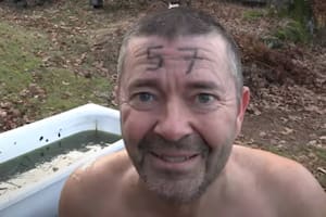 Tor Eckhoff murió pocos días después de cumplir 57 años, para celebrarlo grabó su último video.