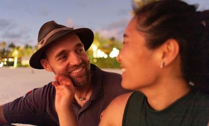 Torbjorn Pedersen le propuso matrimonio a su novia en Kenia.