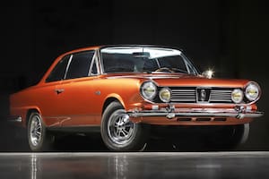 Torino TS coupé 1972. Exhibido por Renault en la Rétromobile 2020; con motor Tornado de 3770 cc, un carburador y 155 HP de potencia