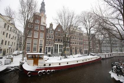 Holanda, toda cubierta de nieva por primera vez en diez años