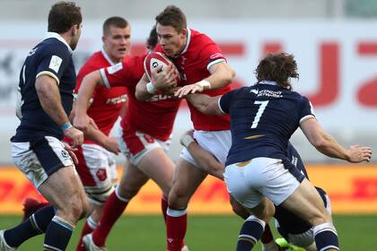 Con 27, Gales quedó dos coronas por debajo de Inglaterra en el historial; Escocia le ganó y redondeó un buen desempeño en el Seis Naciones.