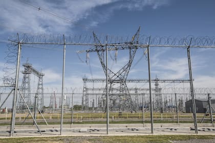 Torres de alta tensión que distribuyen electricidad.