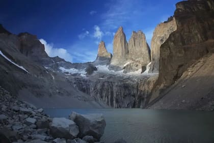 Torres del Paine es conocido por su espectacular belleza natural