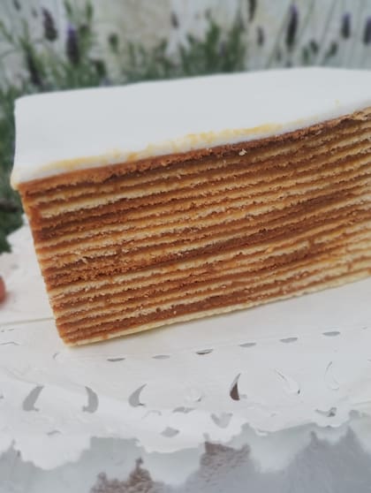 Torta Argentina de Emprendimiento GraAna con 25 capa de dulce de leche