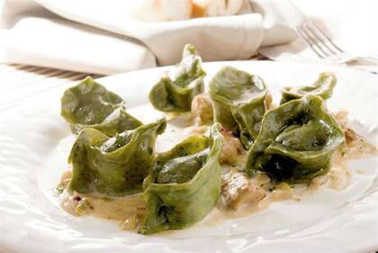 Tortellinis de acelga y pollo