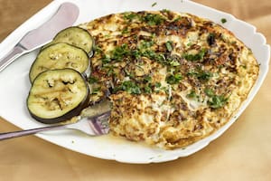 Tortilla de berenjenas y queso