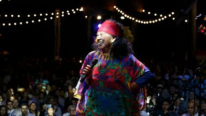 Totó la Momposina actuó en el cierre del Festival Gabo, en Medellín