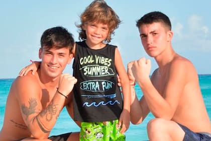 Toto Otero, el hijo mayor de Florencia Peña, muestra su pasión por la cocina dulce en sus redes sociales