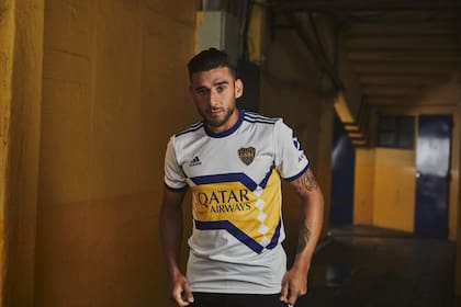 Toto Salvio, con la suplente que recuerda la década del 90