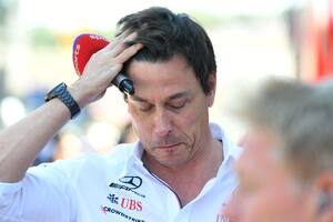 El hombre fuerte de Mercedes tuvo duras palabras por lo que sucedió con Hamilton y Russell en el GP de Brasil