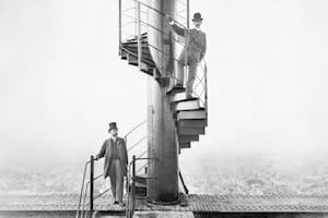 Un fragmento de la Torre Eiffel se subastará en París por entre 120 y 150 mil euros