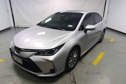 Toyota Corolla 2.0 XLI Safety CVT año 2025