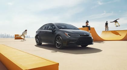 Toyota Corolla 2026 tiene ter versiones en Esatados Unidos (toyota.com)