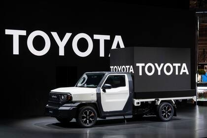 Toyota IMV0, el prototipo de la pick up más básica que prepara la marca