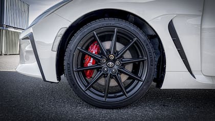 Toyota renovó su coupé deportiva, la GR86