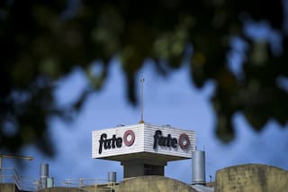 Convocados por el Gobierno, Fate y el sindicato se reúnen con más de 900 despidos en juego y posiciones muy distantes