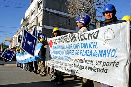 Trabajadores de Sueños Compartidos protestan por las obras en Chaco