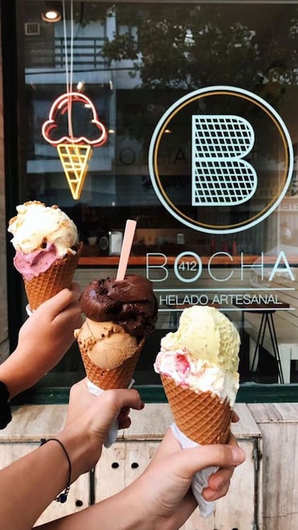 Trabajan con leche fresca del tambo local La Resistencia, la cual pasteurizan en su propio establecimiento