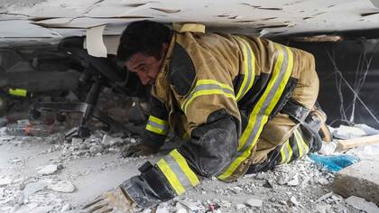 Terremoto en México: Frida o la entereza de una niña de 12 años que resiste entre los escombros