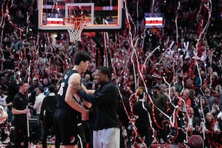 Trail Blazers vencen al Jazz por 124-114 y se acercan a Warriors, novenos del Oeste