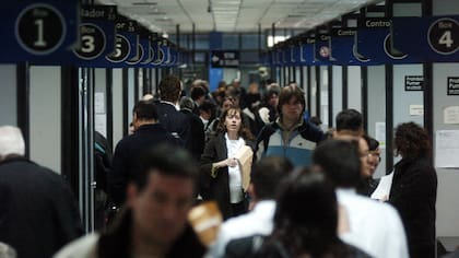 Los gestores realizan trámites de todo tipo. Dicen que una de las ventajas de la profesión es la independencia y la buena salida laboral