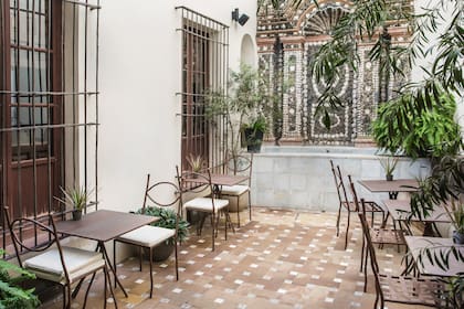 Tranquilidad en el patio del Palacio Villapanes