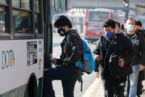 transporte en constitucion ffcc y colectivos
Covid_19 coronavirus FOTO: RICARDO PRISTUPLUK