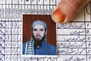 "Taliban americano": la temprana liberación de un terrorista inquieta a EE.UU.
