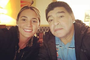 Toma mate con Maradona, pero Oliva sigue adelante con la demanda a su expareja