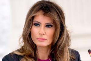 Casi de luto: el peculiar look de Melania Trump para abandonar la Casa Blanca