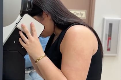 Tras aprobar, celebró el resultado y reconoció que en inglés probablemente no habría superado la prueba