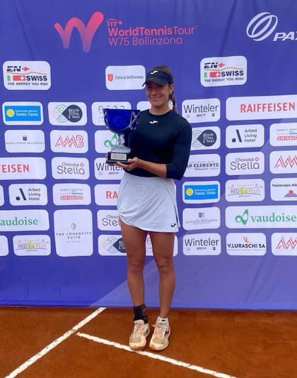 Tras coronarse hace una semana en el WTA 175 de Antalya, este domingo Solana Sierra conquistó el título en el W75 de Bellinzona, Suiza