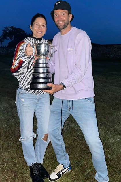 Tras el partido hubo asado en las caballerizas.