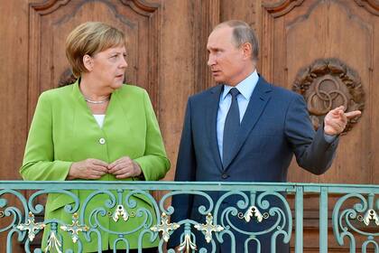 Tras el paso por Austria Putin se reunió con Merkel en un castillo en Meseberg, Alemania