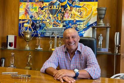 Tras el retiro, Perotti fue DT de Inferiores de Boca