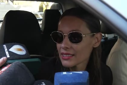 Tras el robo en su casa de Barrio Parque, Pampita habló con los medios (Foto: Captura LN+)